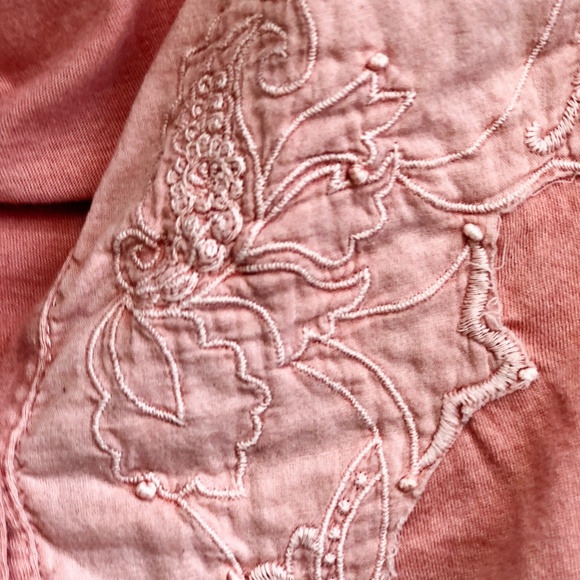 Lucky Brand Embroidered Top - Picture 3 of 3